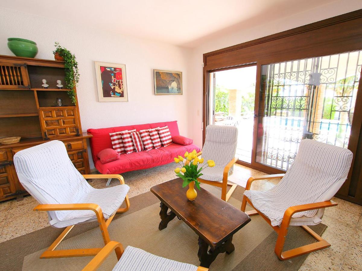 Holiday Home Falconera Empuriabrava Exteriör bild
